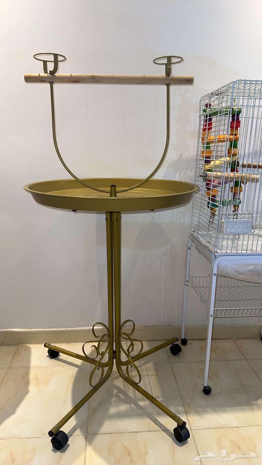 Kasco cage with Kasco stand, Macaw, and 601 stand63705650601474112
