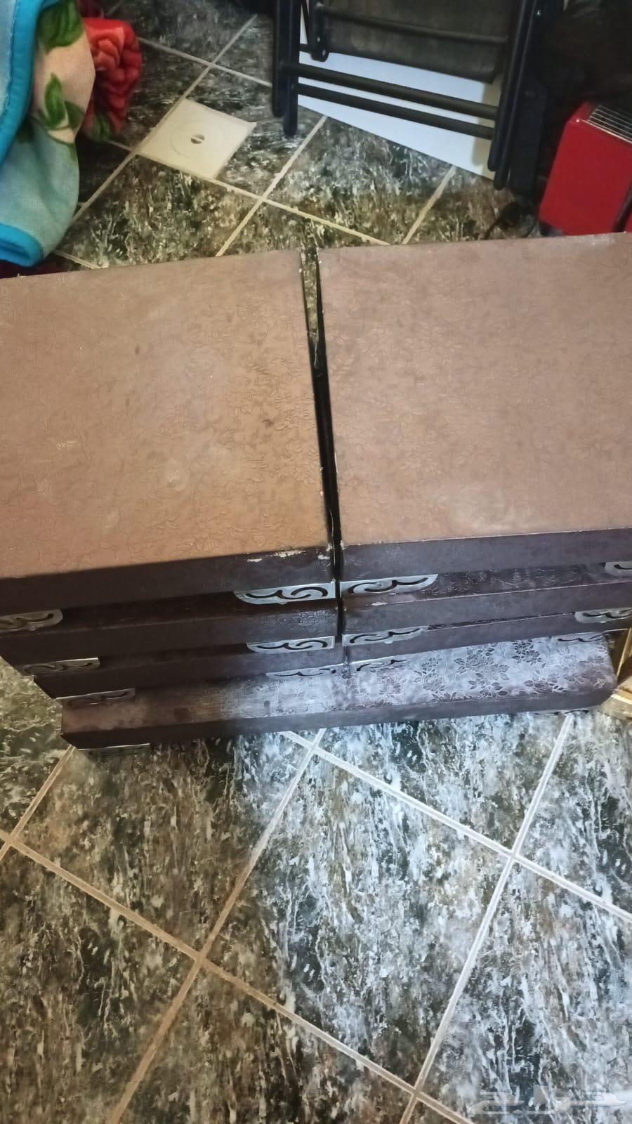 مساند ظهر ومراكي وفرشه تركيه واربع طاولات ارضيه63699630563330112