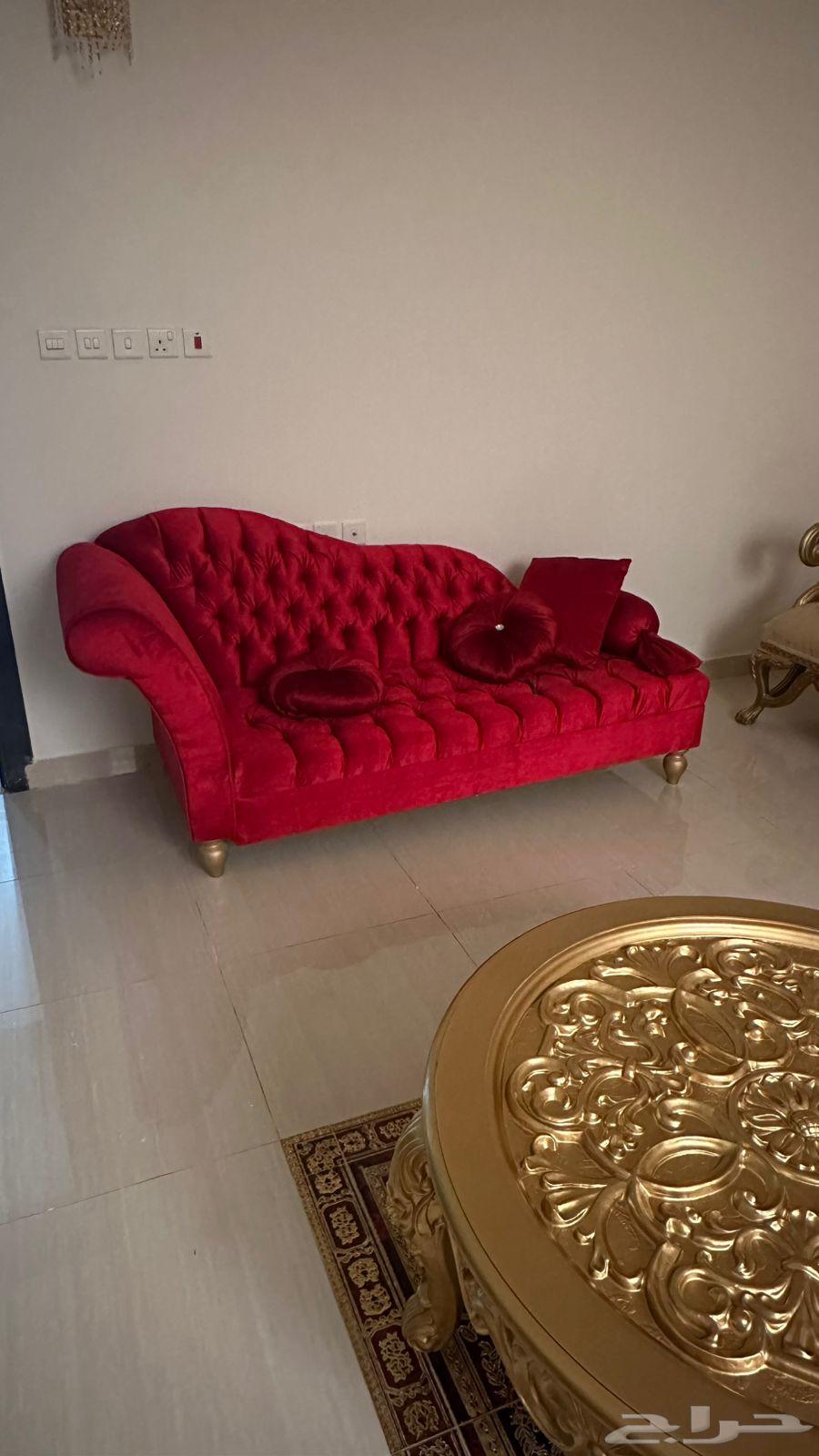 كنبات مجلس نضيفه للبيع63702060344963113