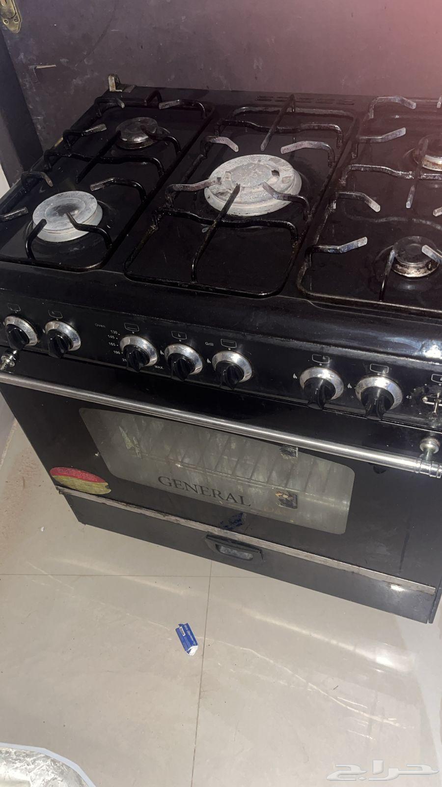 ثلاجه جديده وفرن جديد مافيه ولا خراب63703677746435112