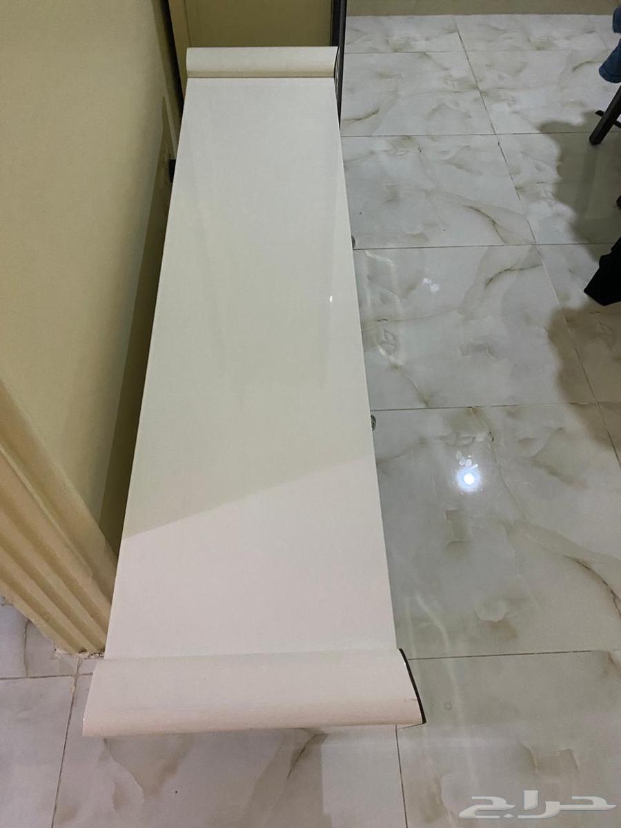 طاوله تلفزيون63703859608450112