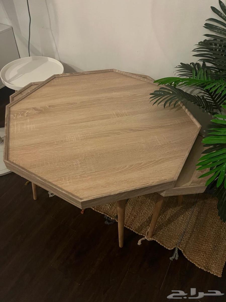 طاولات للبيع مستعمل63703949875330110