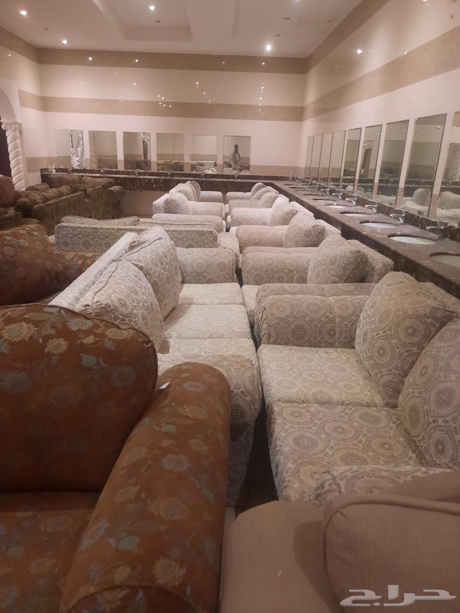 There are multiple sets for sale, almost new and never used63703767335169113