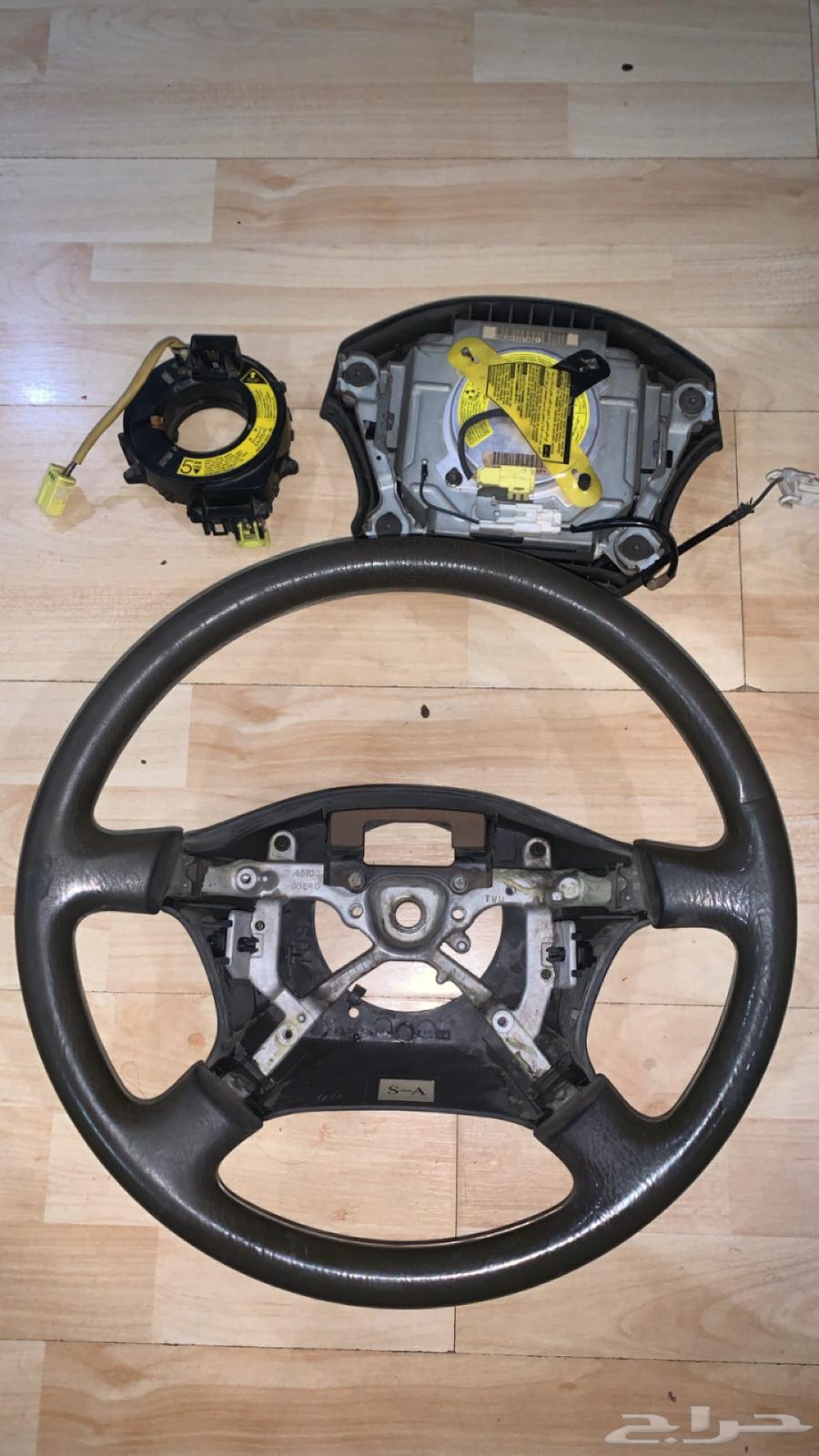 Clean Drexon Crown Super Saloon 1998 with some parts and decorations63787973819651111