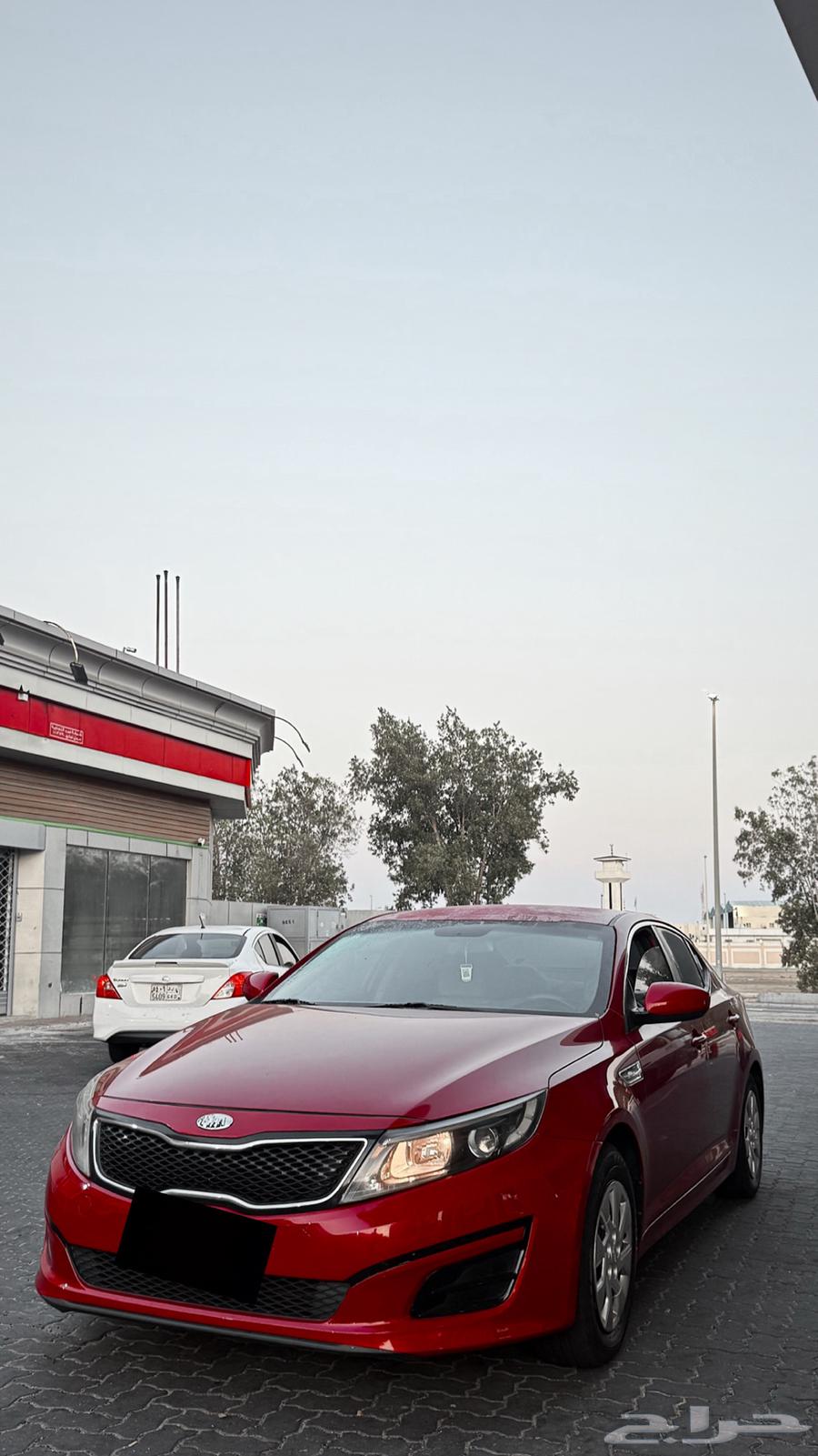 Optima 2015, red color, two body parts replaced, mileage 24863791045490050111