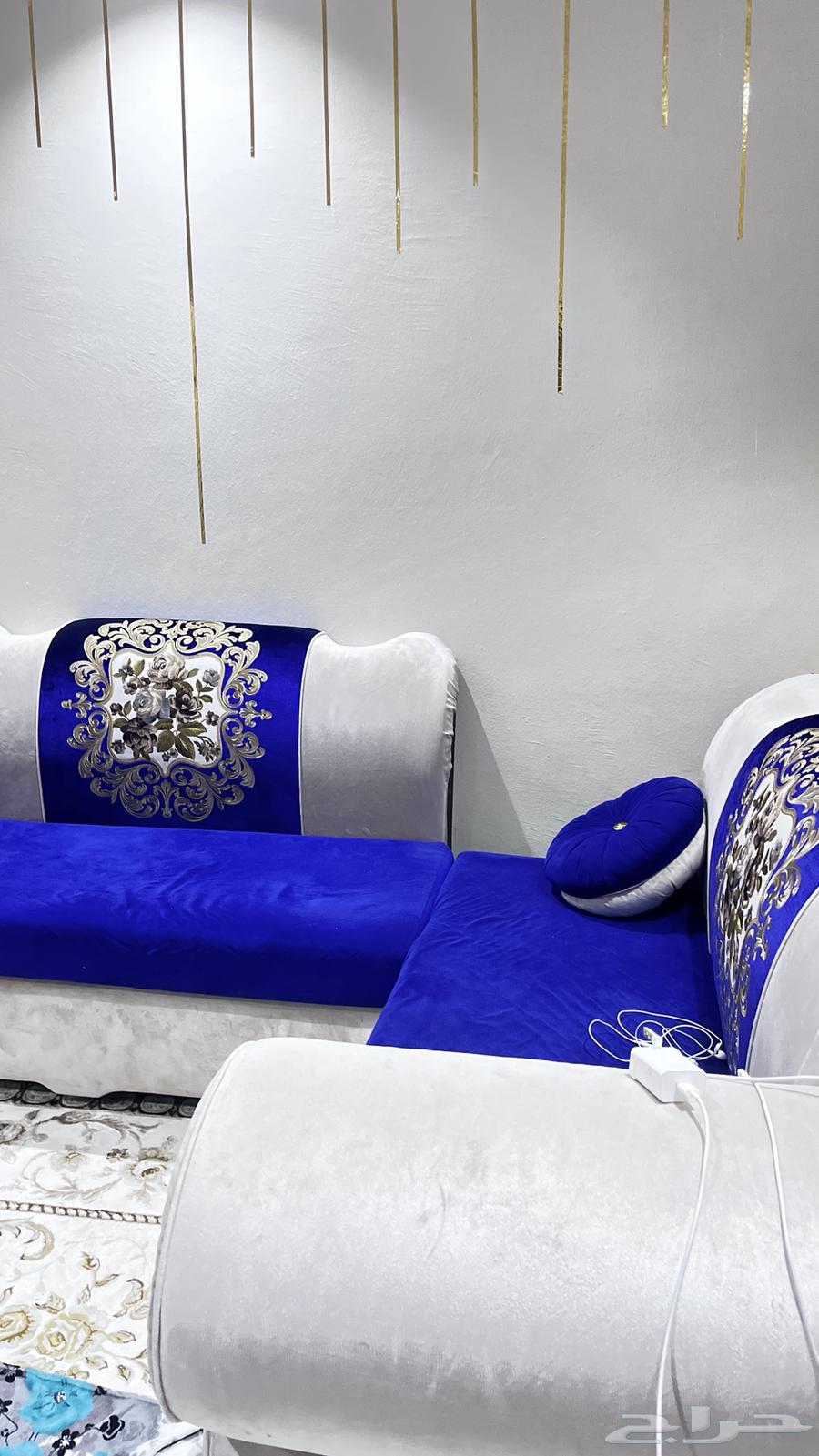 Sofa taken on installment with strong foam and it does not sink, everything is sealed with no defects63711140324610112