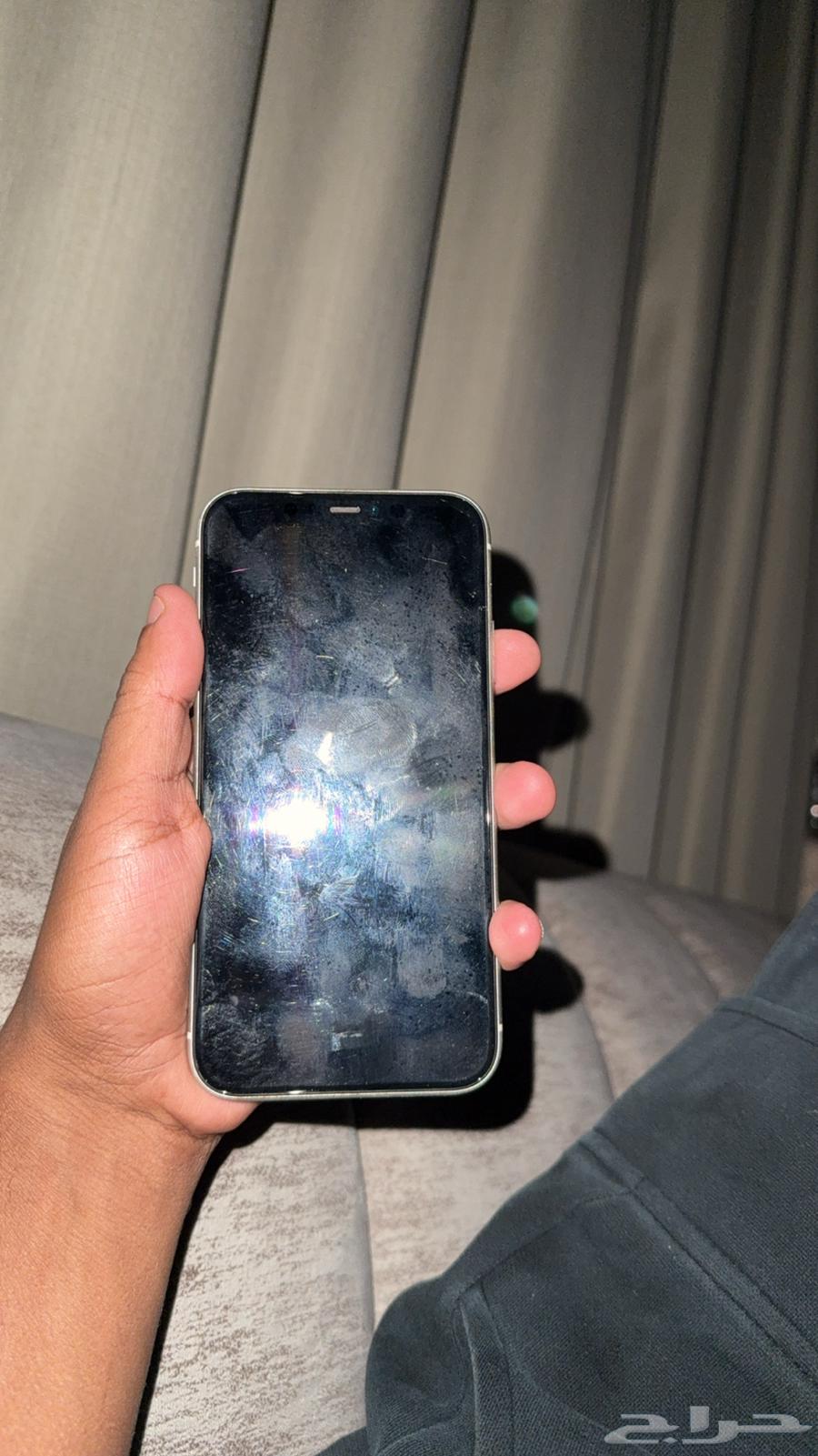 ايفون 11 للبيع63707937769603110