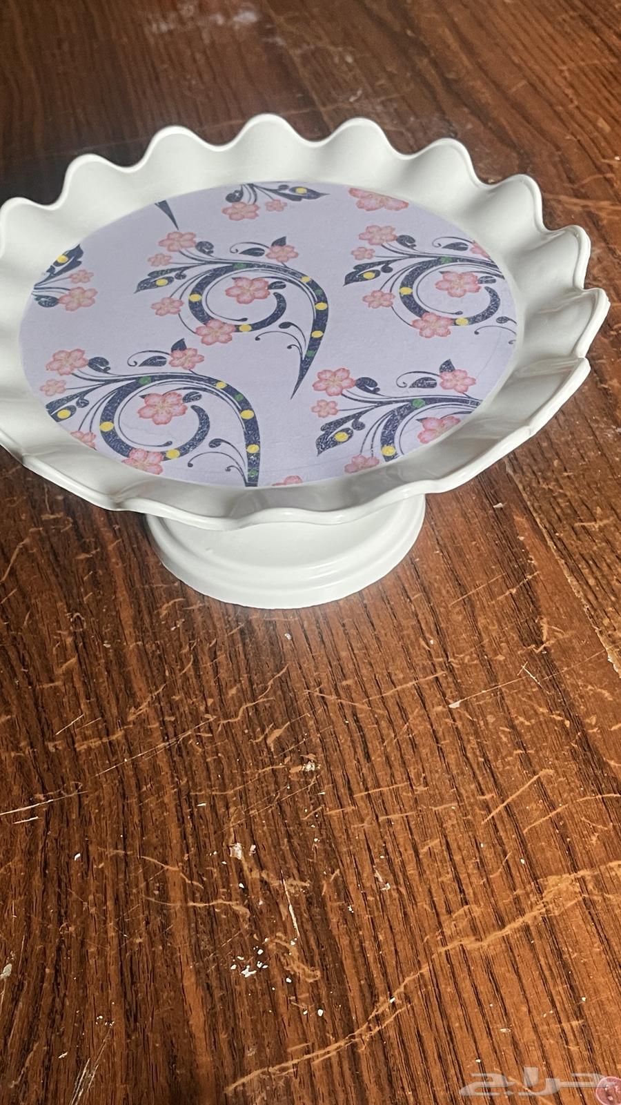 Many cups and containers, 50 riyals, Salman63709022699138112