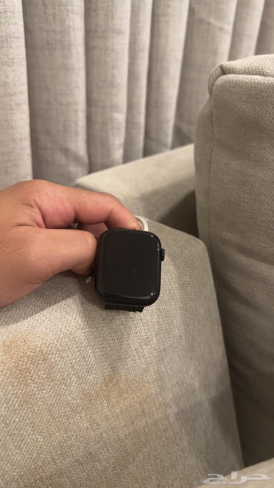 Apple watch is clean with slight scratches, size 45 with original charger63716106971778111