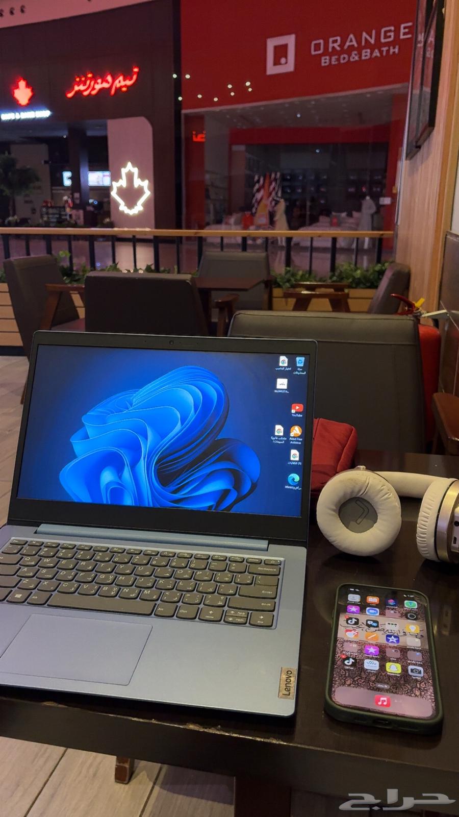 لابتوب لينوفو بجميع ملحقاته63710589484289110