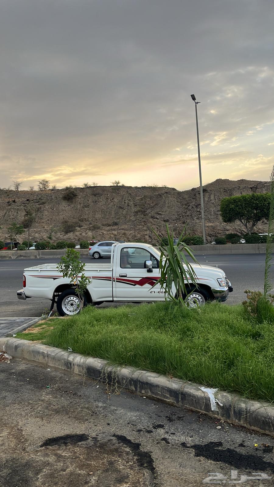 هايلوكس 2005 يابانية63781873915778113