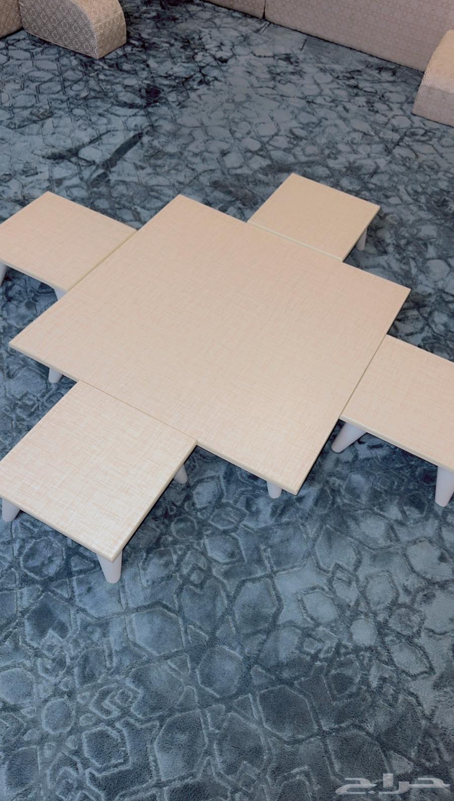 Floor seating set with carpet and floor tables63712035704963113