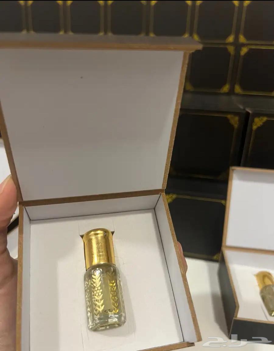 Quarter Tola Musk with Wooden Box, Wholesale for Bulk Orders63711586308481111