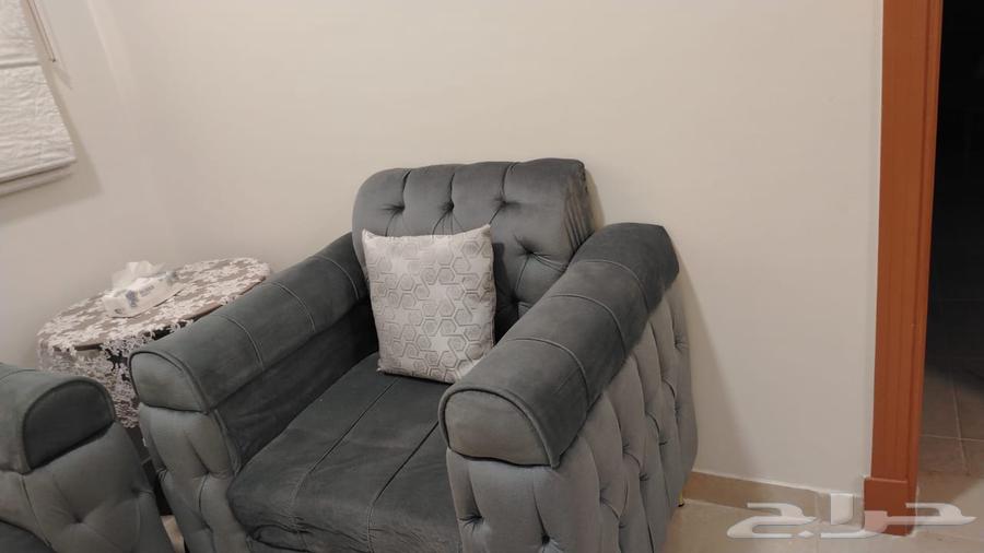 طقم كنب و نجف كريستال للبيع63712579827202113