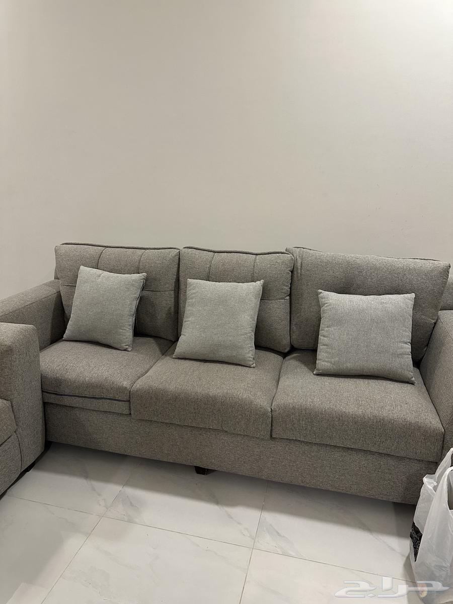 طقم كنب قطعتين للبيع نظيفه جدا  تفصيل خاص63706475172225110