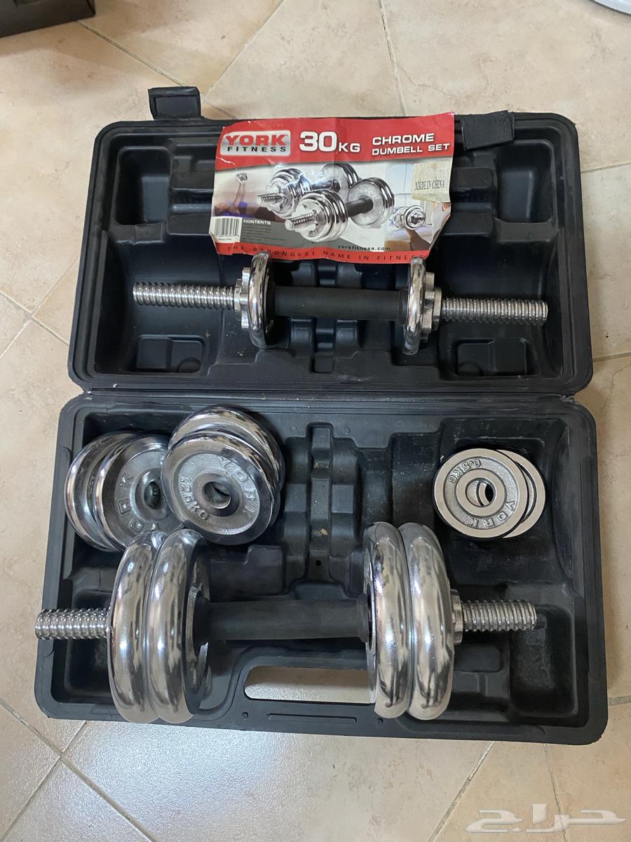Weight set with bench and bar63711319566339111
