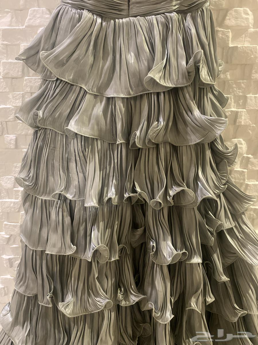 للبيع فستان سهره  انلبس لبسه وحده 5 ساعات63715648419330114