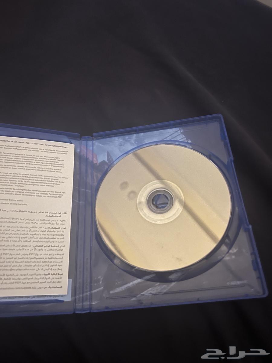 Spiderman 2 tape and Watch Dogs 2 tape, both in perfect condition without scratches63708038560002114