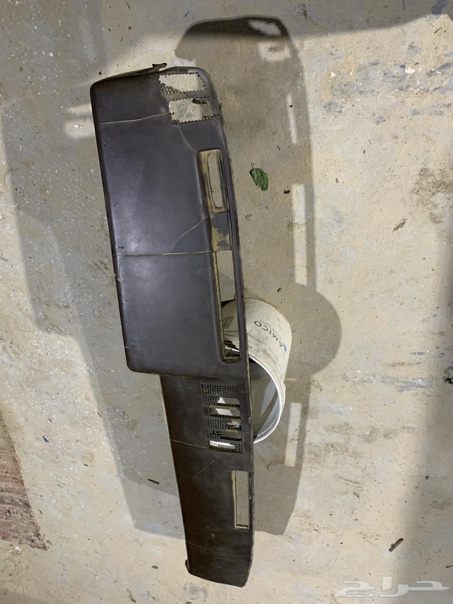 ديكور بيبان عنابي جمس. وقشر طبلون جمس لونه بني63798573425026112
