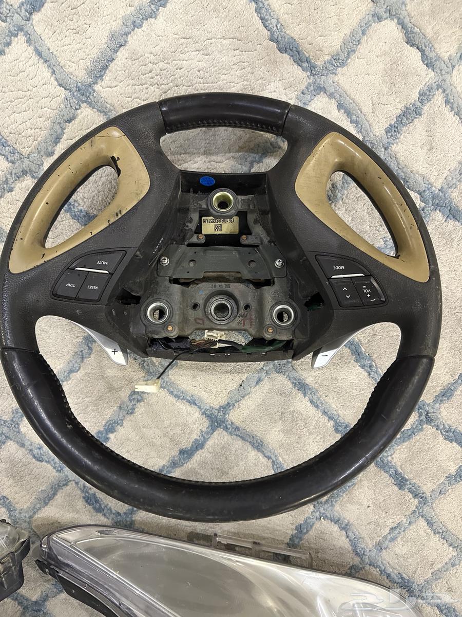 Hyundai Sonata Spare Parts (Spark Plugs, Distributor, Radio, Diffuser)63781568608515114