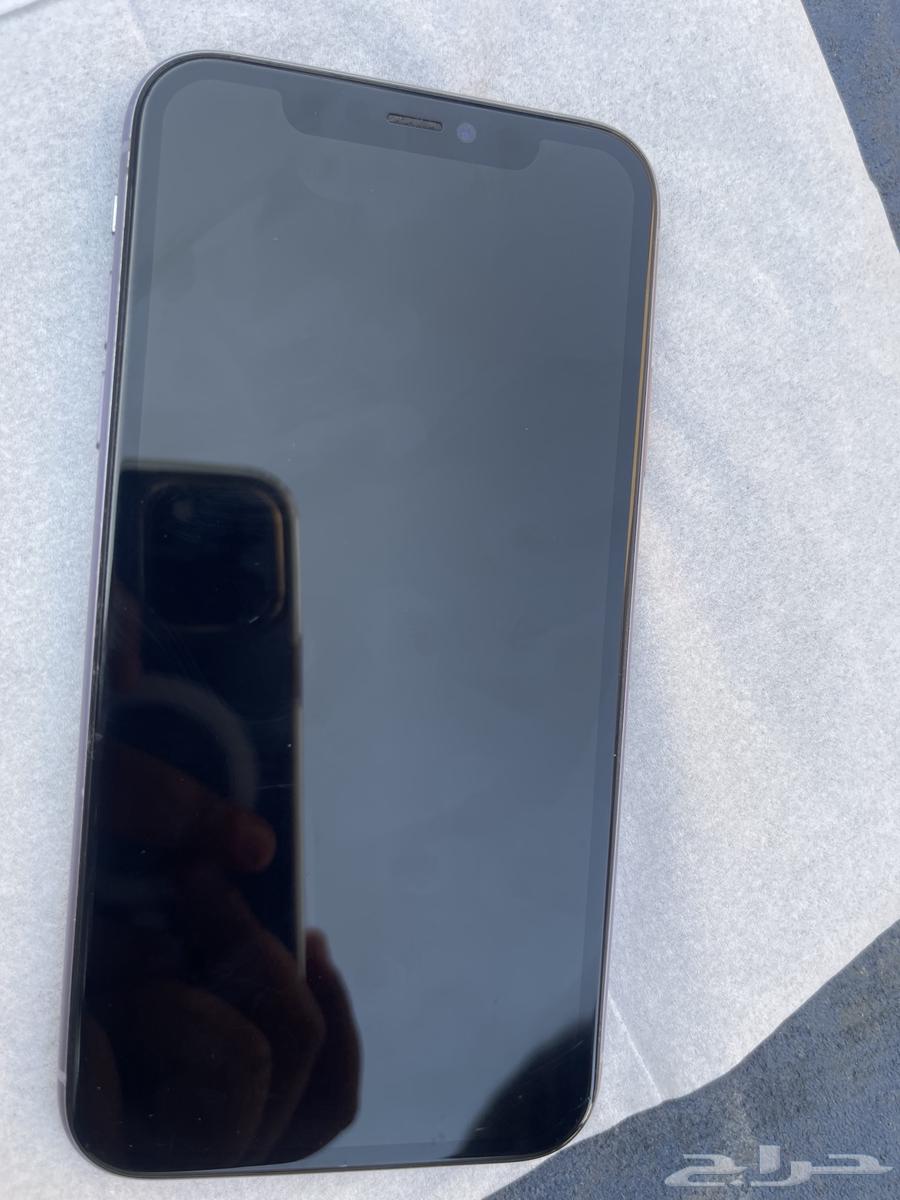 iPhone 11, only one screen replacement and original battery on the sum63708577687043112