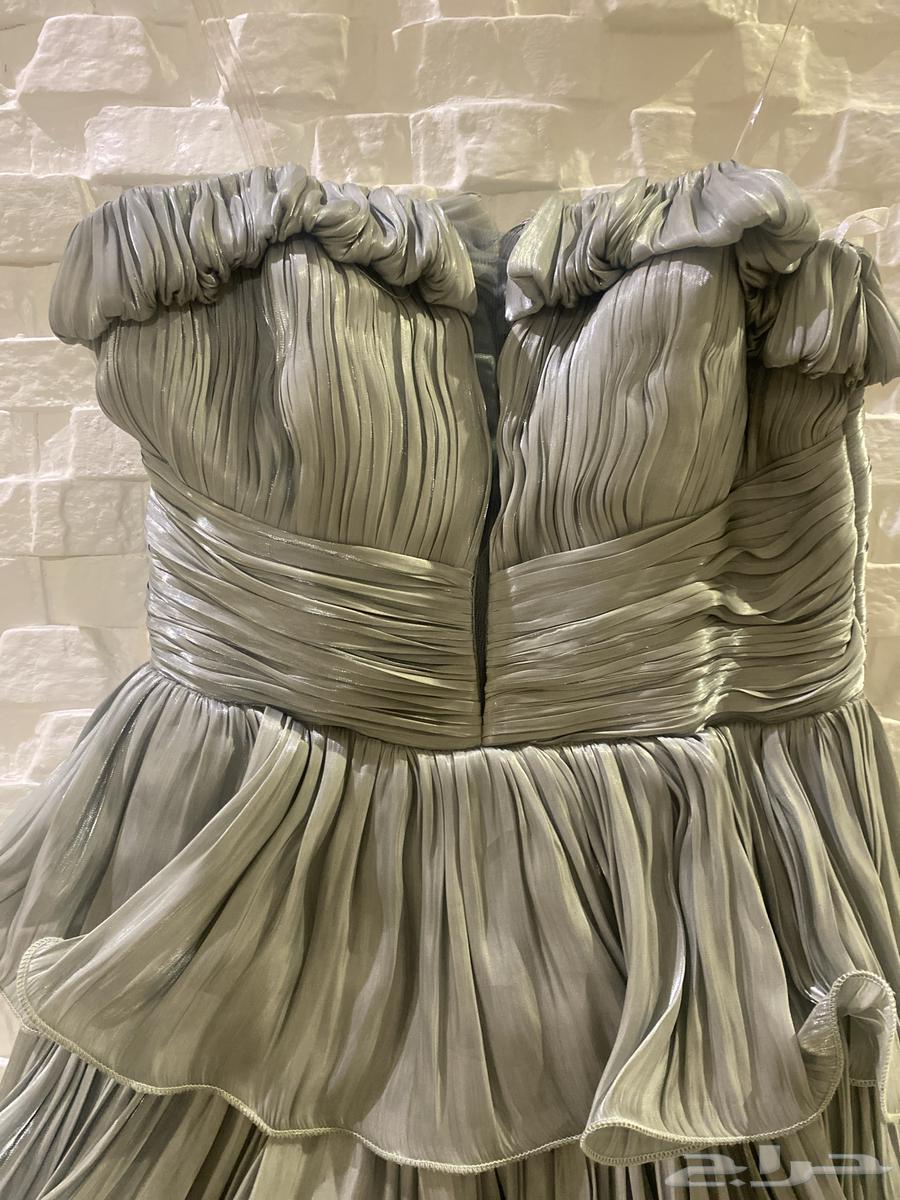 للبيع فستان سهره  انلبس لبسه وحده 5 ساعات63715648419330112