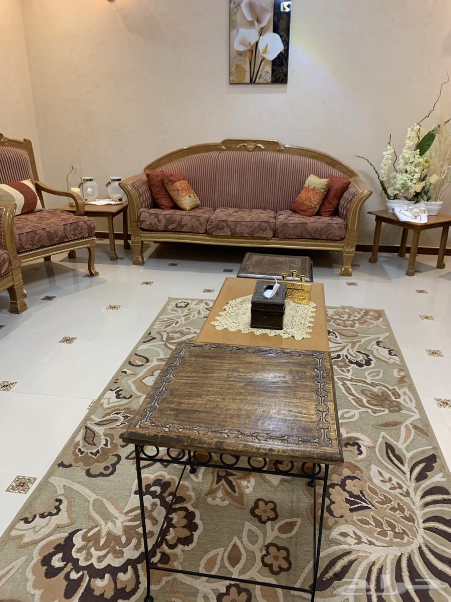 كنب للبيع مع طاولاته63712671980673113