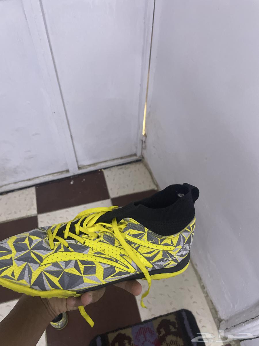 New vineyard shoe, used for only two days, size 4063711412566530112