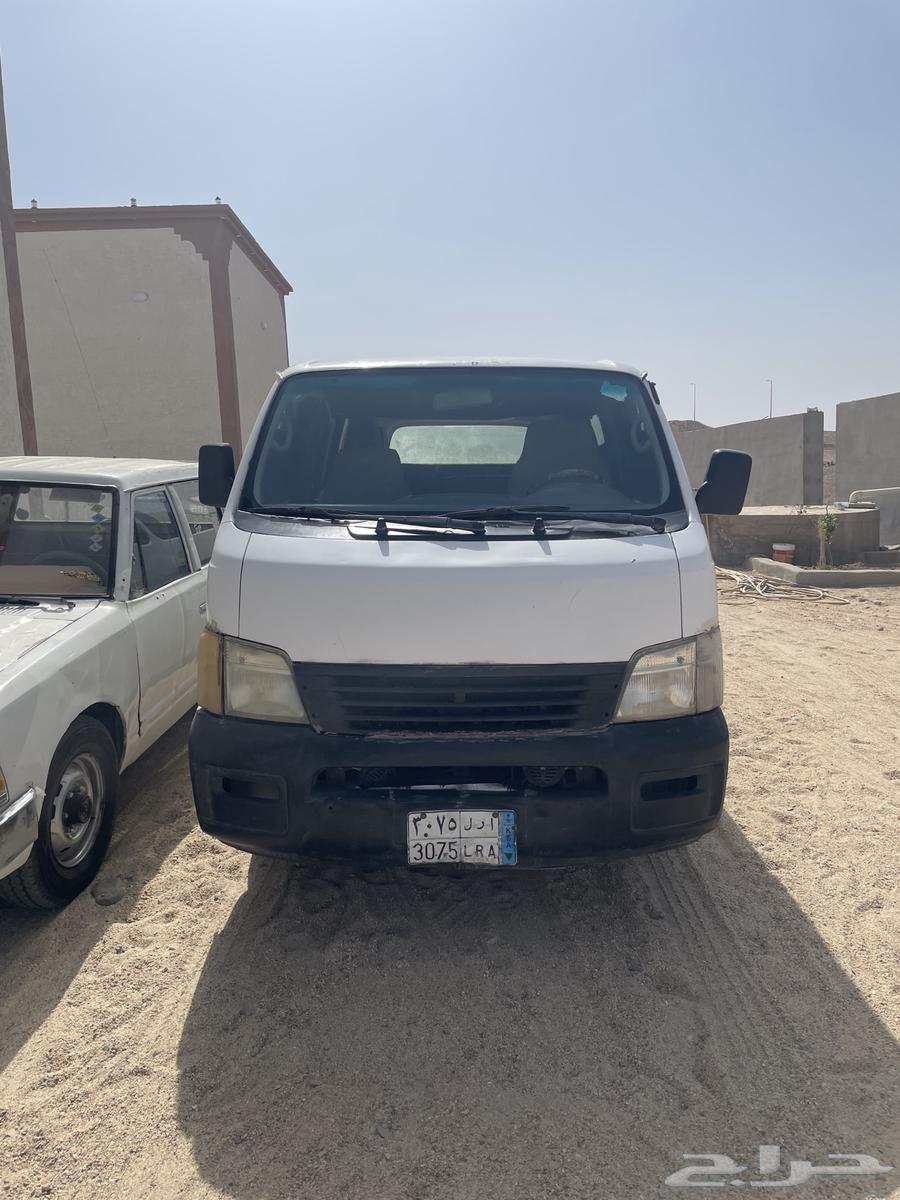 باص نيسان 200663791734400643111