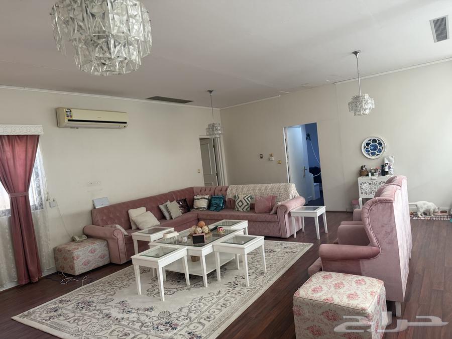 Sofa for sale, enough for ten people, with curtains, tables, and a desk63710677728257110