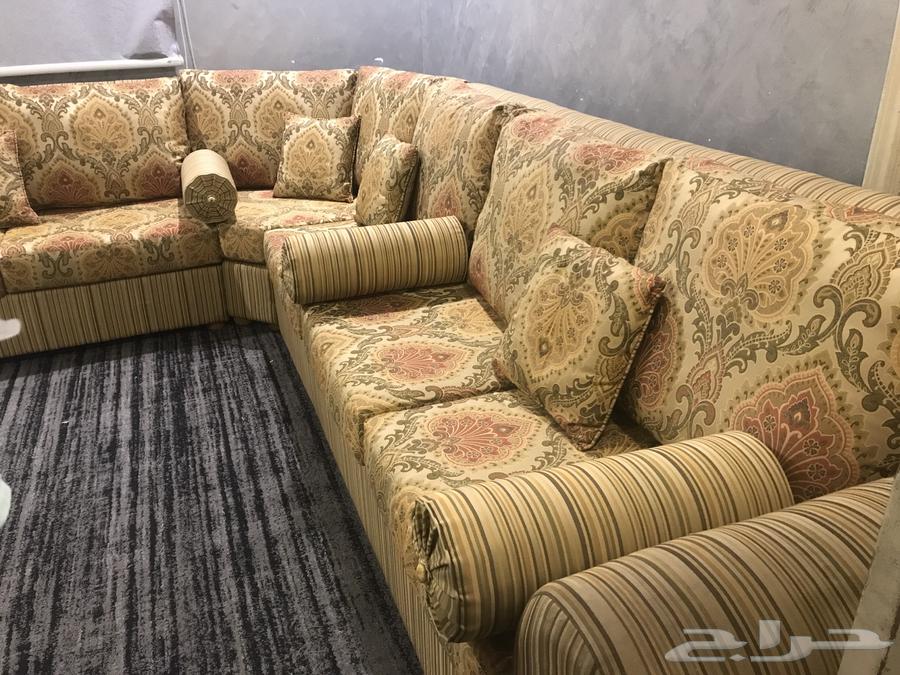كنب نظيف وقوي63709194595970110