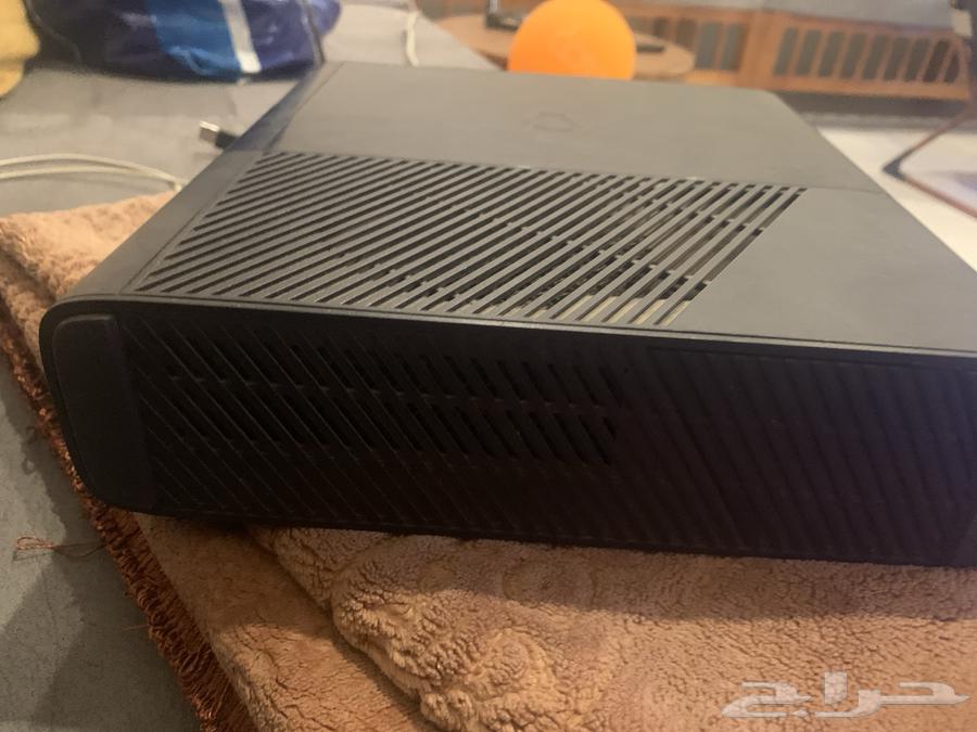 Hacked Xbox 360 with all accessories63716544076803111