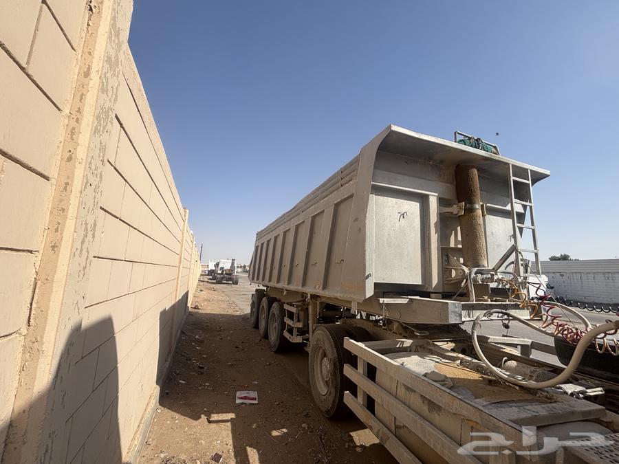 European three-axle dump truck box, must be operational, up to 30, urgent sale63782175079426112