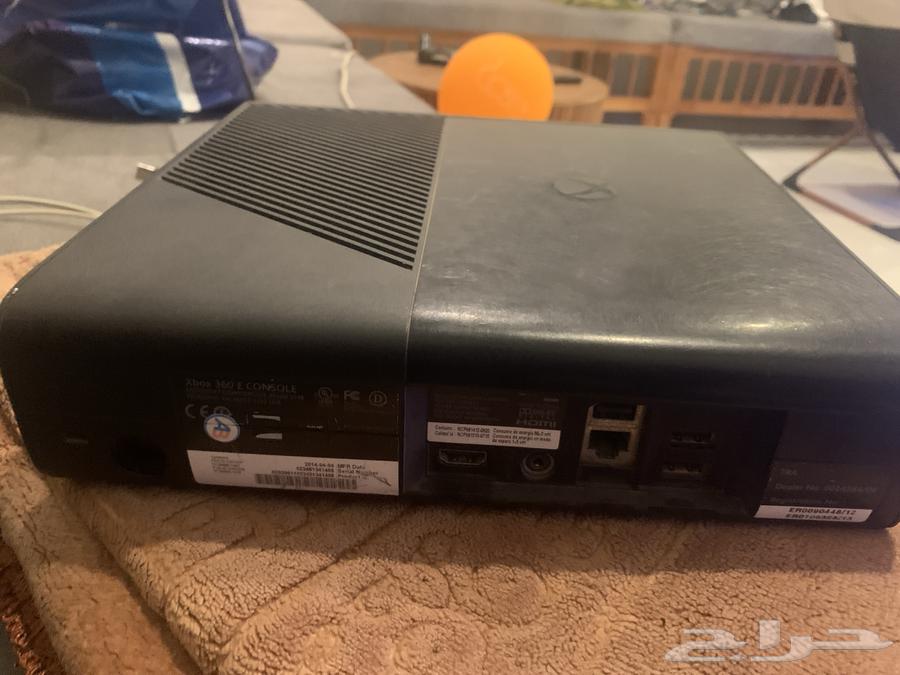 Hacked Xbox 360 with all accessories63716544076803112