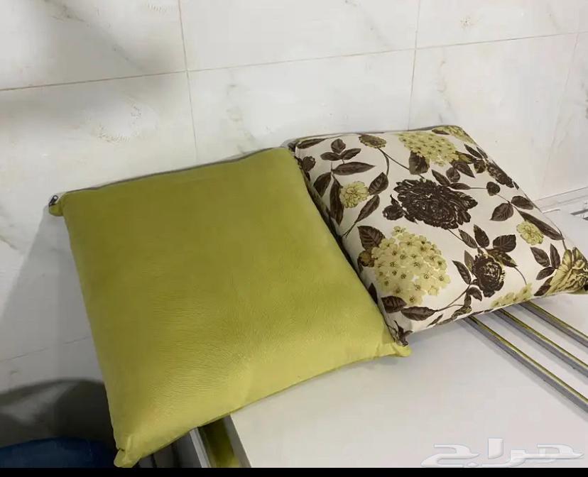 جلسه ظهر ارضيه للبيع تقريبا 10 متر مع المراكي والخداديات63706938729475110