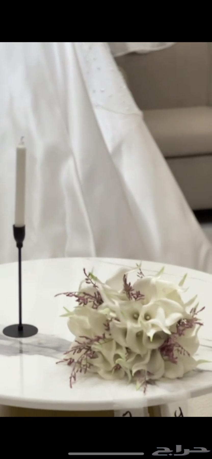 فستان زفاف ابيض للبيع مع ملحقاته(كعب ومسكة ورد وطرحه مطرزه)63706475295362110