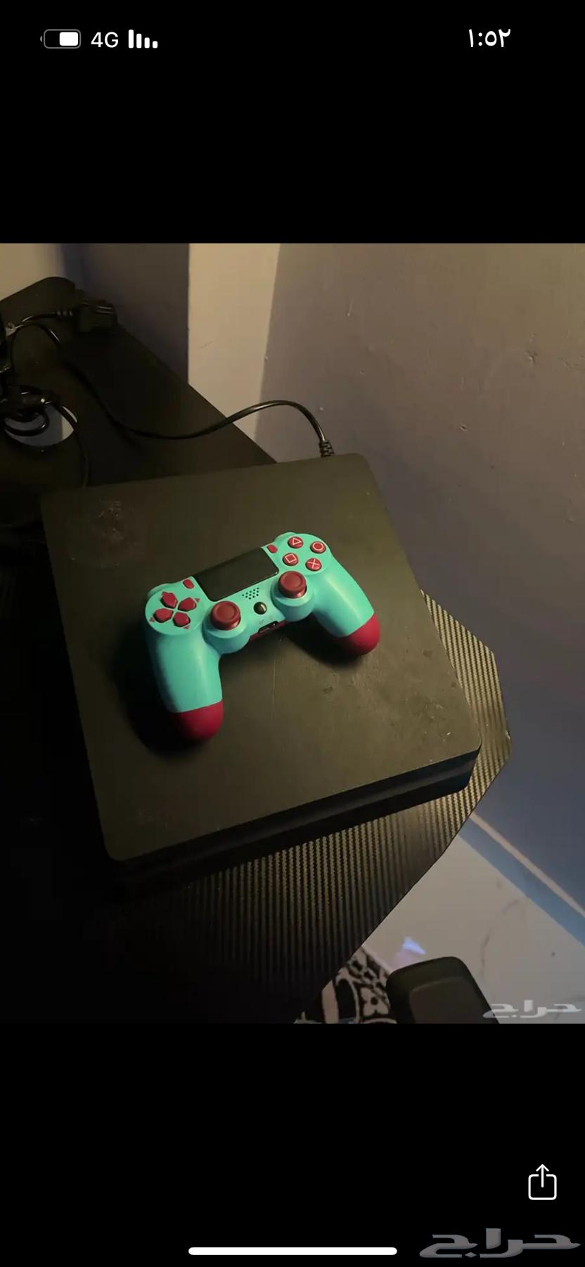 جدة فور مع يد و شريط RESIDENT EVIL السوني نظيف63711053097602110