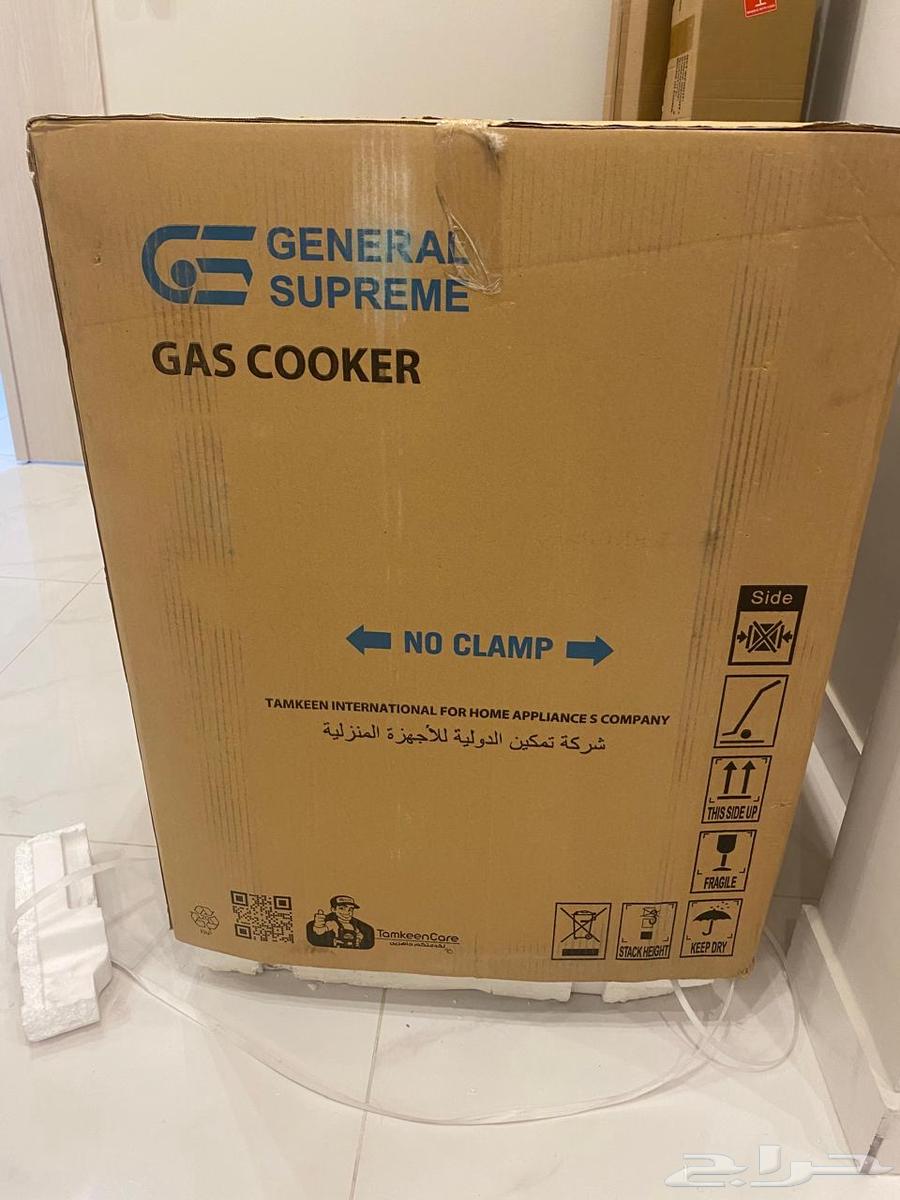 New oven, unused, in its original box with warranty63708931809153114