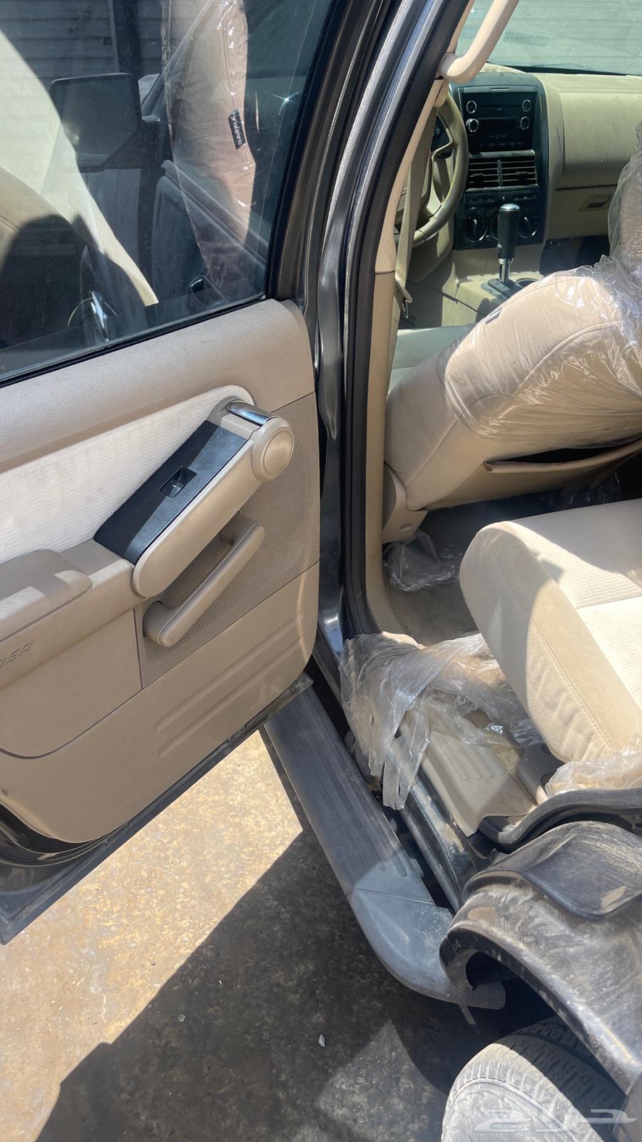 Used Explorer parts63810486919041114