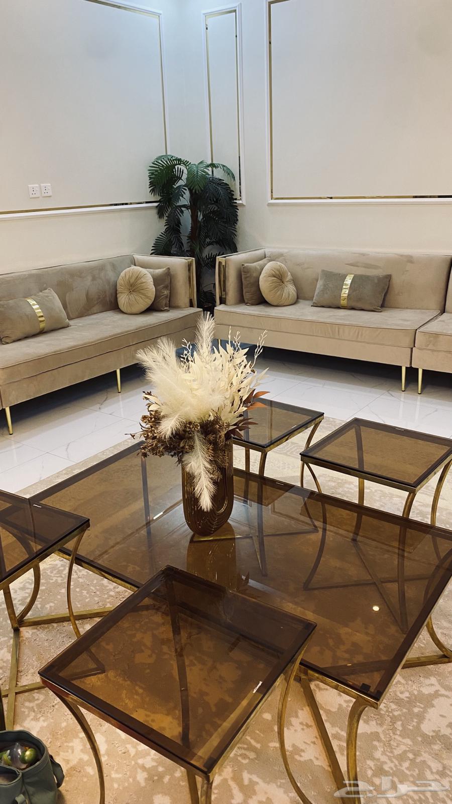 Newly used clean sofa set, six in width and eight in length63727843212674112