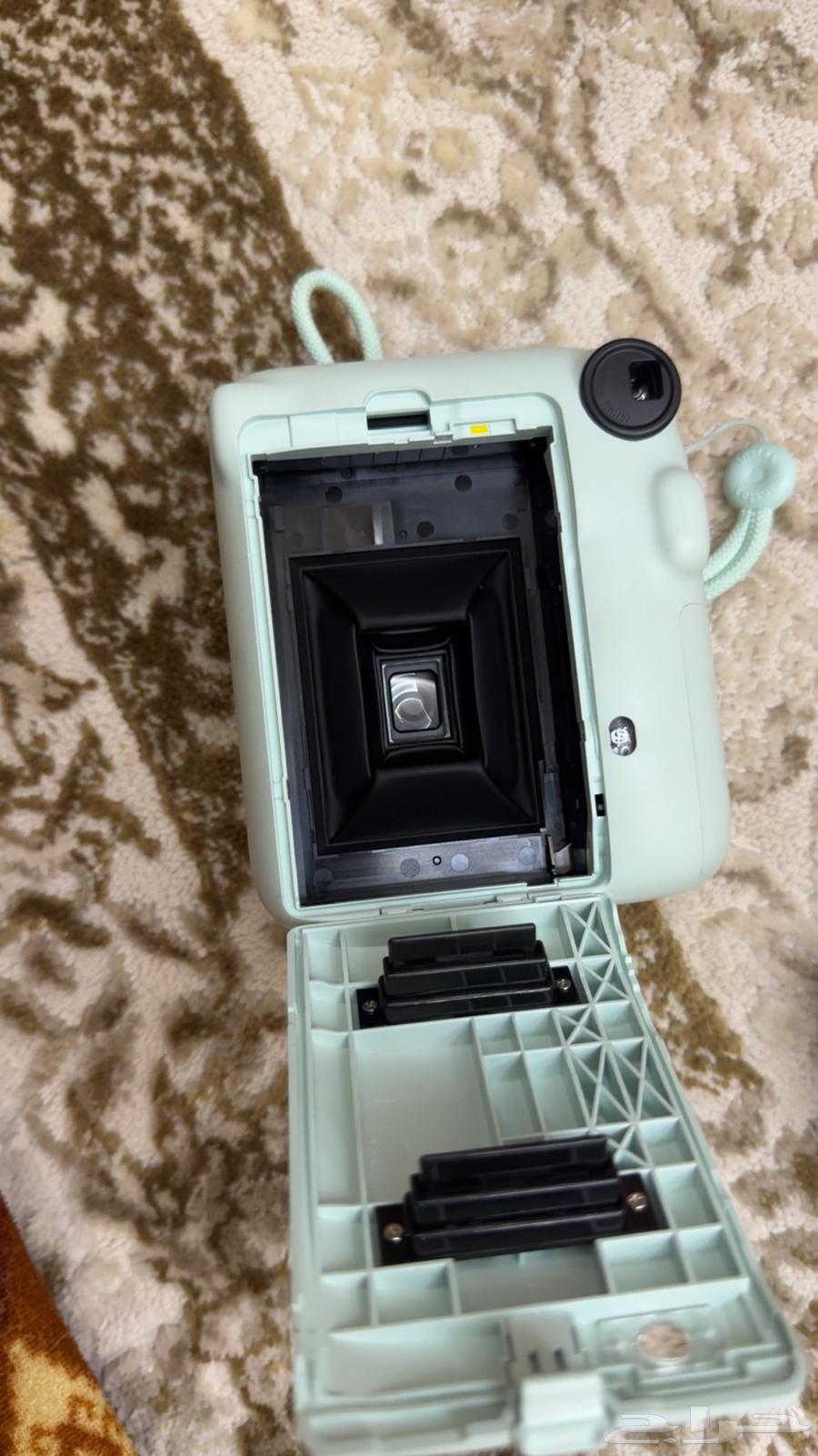 Mini 12 camera, amazing new condition, used only once with its papers63720213288065110