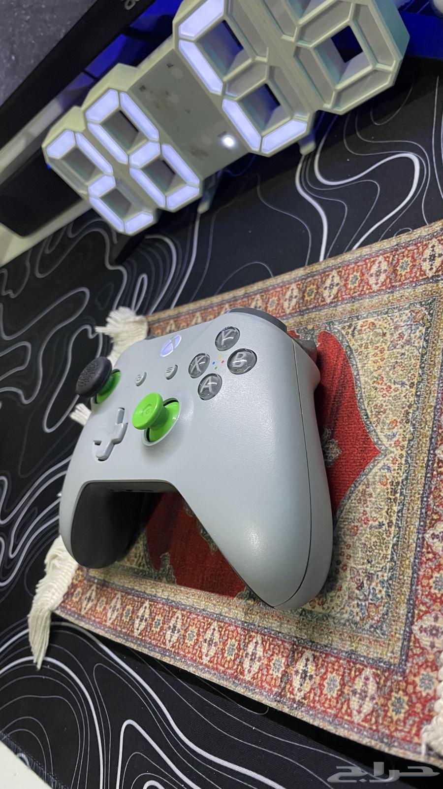 Xbox Controller63717435672706112