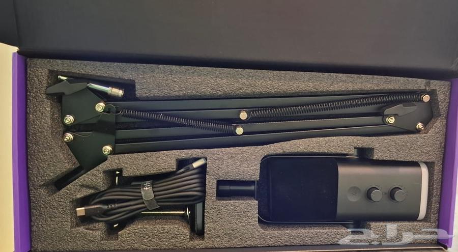 New FIFINE AM8T Mic in Box - Complete Set63727730388482111