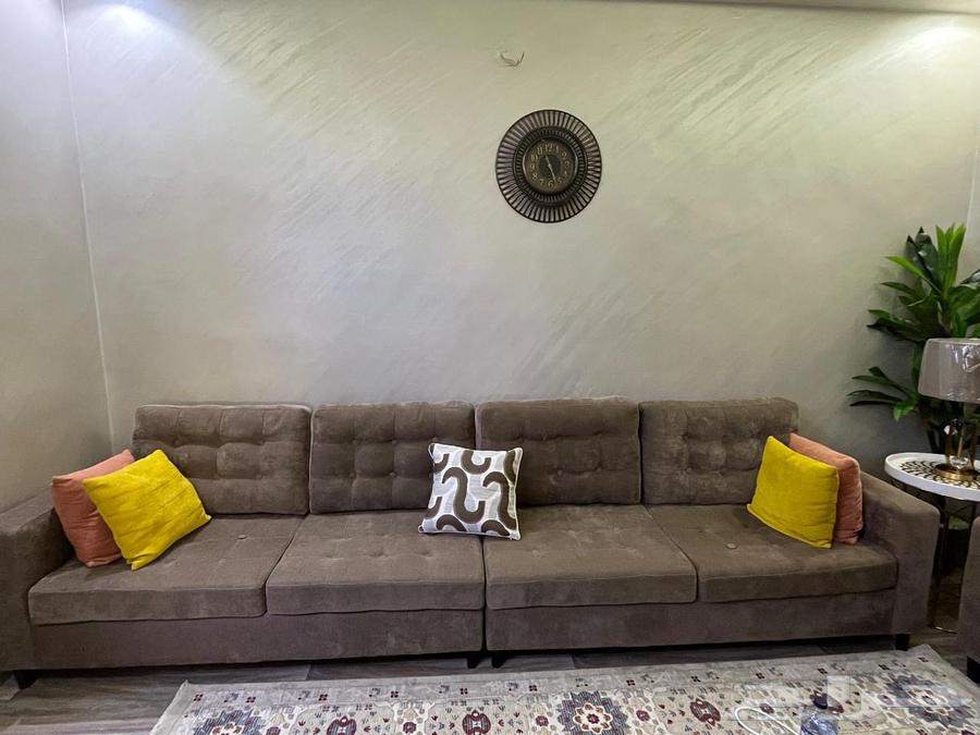 Clean and new sofa63722243051522110