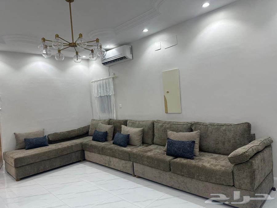 Clean and new sofa for sale due to its small space in the room63724677110914110