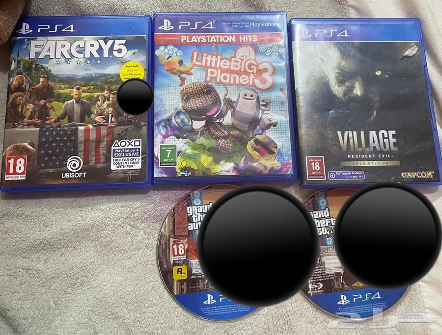 Sony PS4 Console, Sony Controller, and PS5 Controller Charging63718731156993110