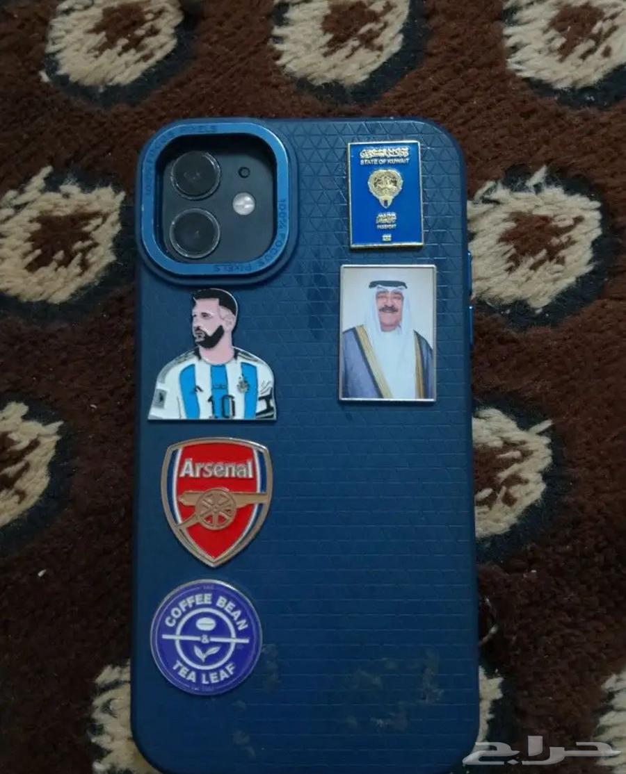 iPhone 11 mobile phone, not unlocked, conditions apply63724866631682110