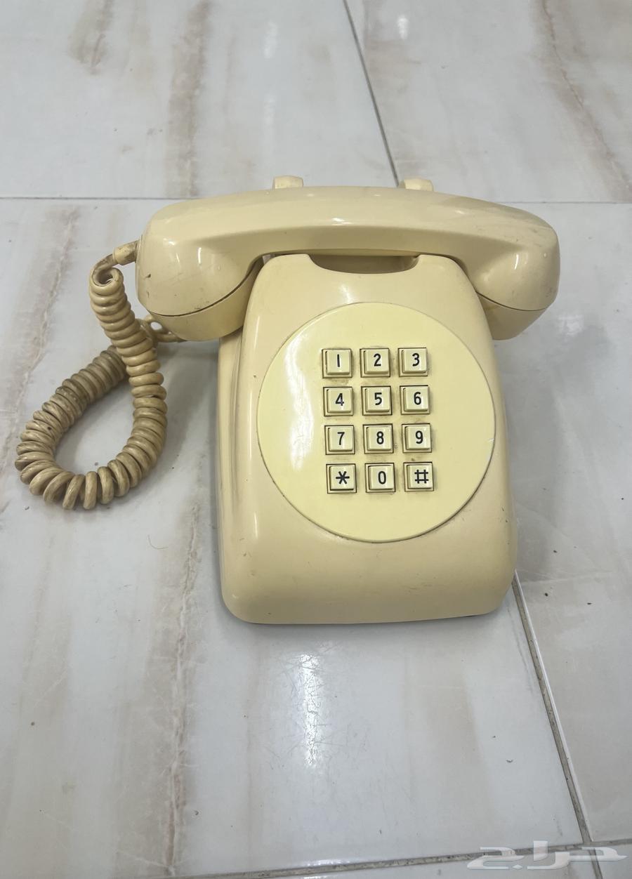 تيلفون ثابت من القديمه نظيف63718087959683110