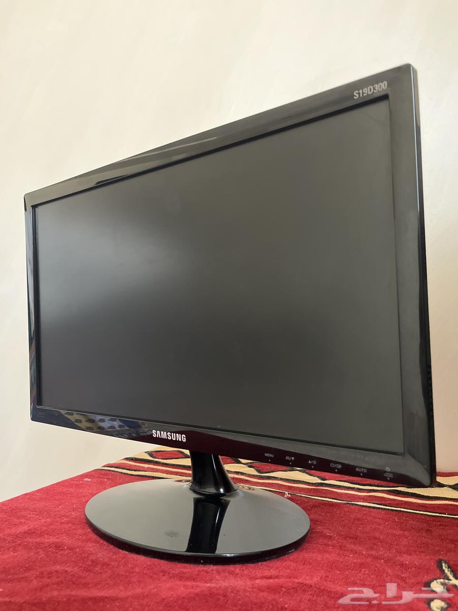 Desktop computers, screens, and printers63720856862467113