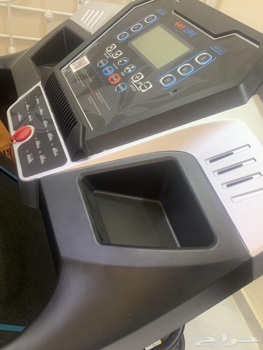 New treadmill used for only two days63725447122178111